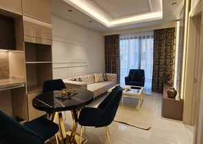 Двухкомнатная квартира в комплексе на первой линии в Махмутларе