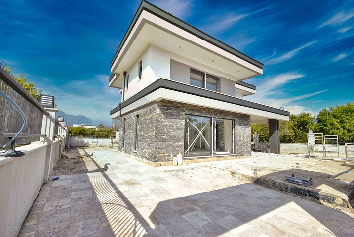 Вилла планировки 3+1 в микрорайоне Чамьюва - Анталия