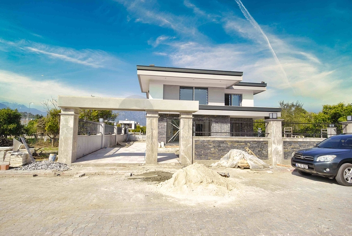 Вилла планировки 3+1 в микрорайоне Чамьюва - Анталия