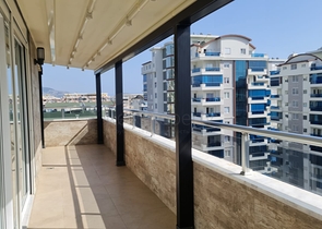 Шикарный пентхаус 3+1 в Махмутлар