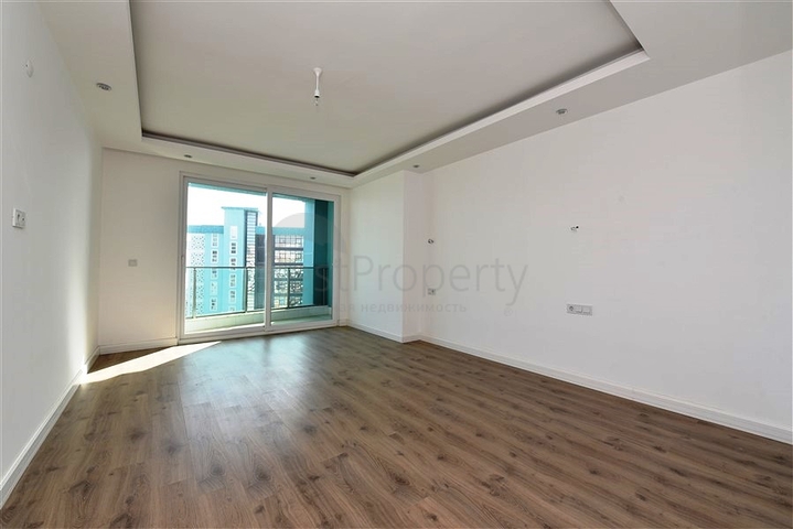 Трехкомнатный пентхаус в районе Махмутлар 