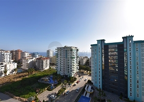 Трехкомнатный пентхаус в районе Махмутлар 