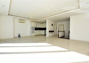 Трехкомнатный пентхаус в районе Махмутлар 