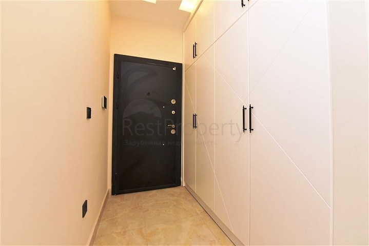 Пентхаус 3+1 с видом на море в районе Махмутлар