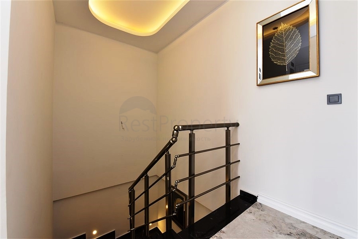 Пентхаус в районе Оба