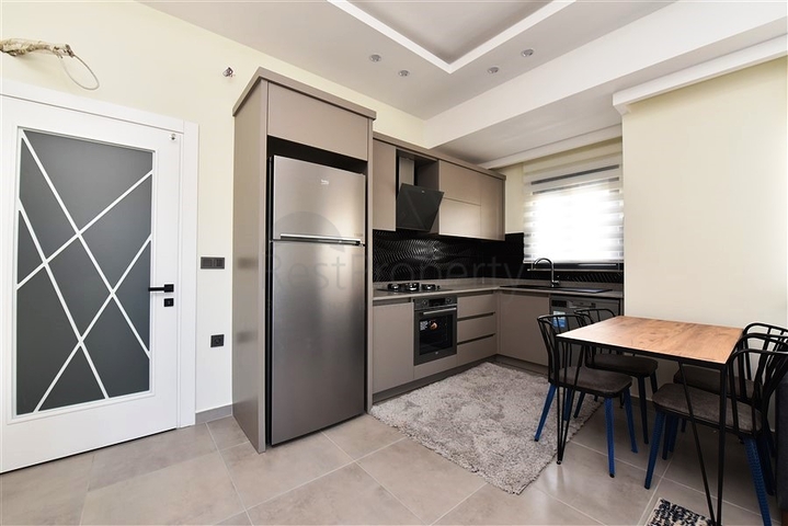 Трехкомнатный пентхаус в новостройке