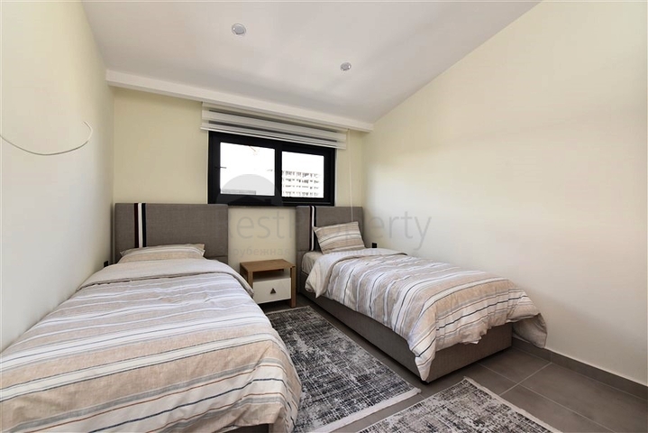 Трехкомнатный пентхаус в новостройке