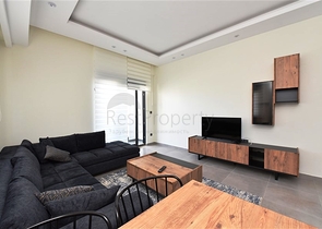 Трехкомнатный пентхаус в новостройке