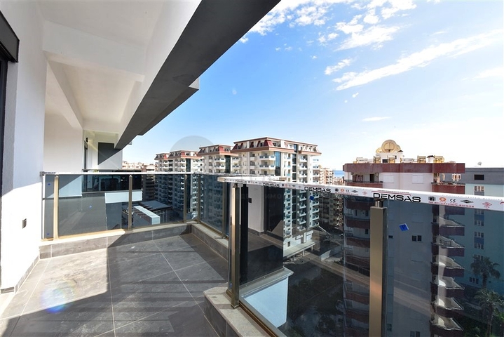 Пентхаус 2+1 в районе Махмутлар