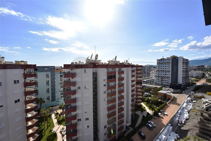 Пентхаус 2+1 в районе Махмутлар