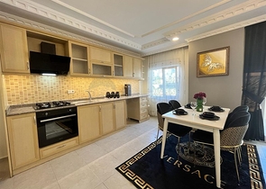 Меблированная трехкомнатная квартира в Махмутларе 