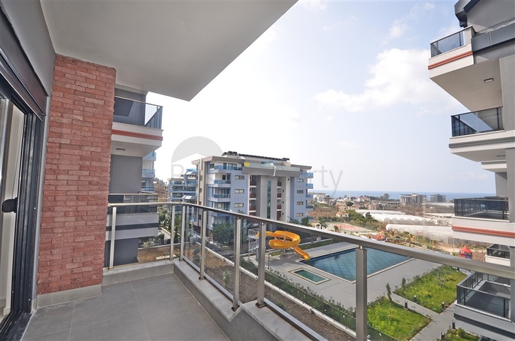 Меблированная квартира 2+1 с видом на море