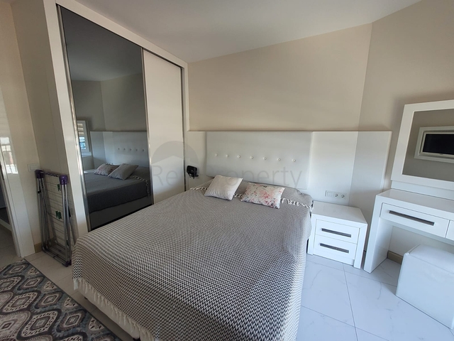 Двухкомнатная квартира в районе пляжа Клеопатры