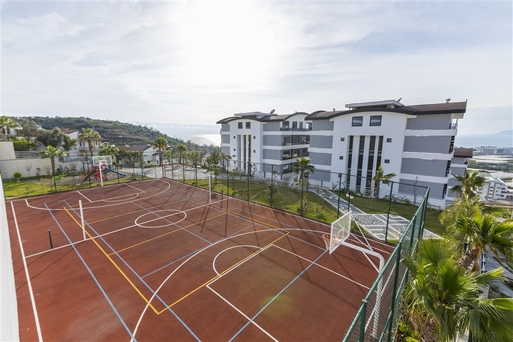 Меблированный пентхаус 2+1 с видом на Средиземное море