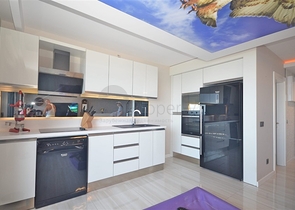 Меблированный пентхаус 2+1 с видом на Средиземное море