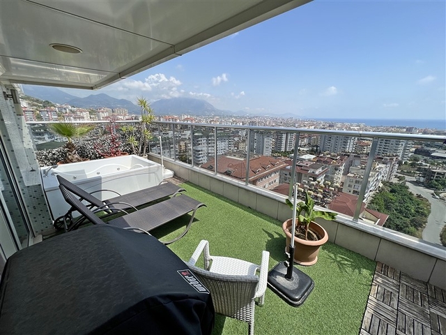 Квартира 6+1 в районе Джикджилли