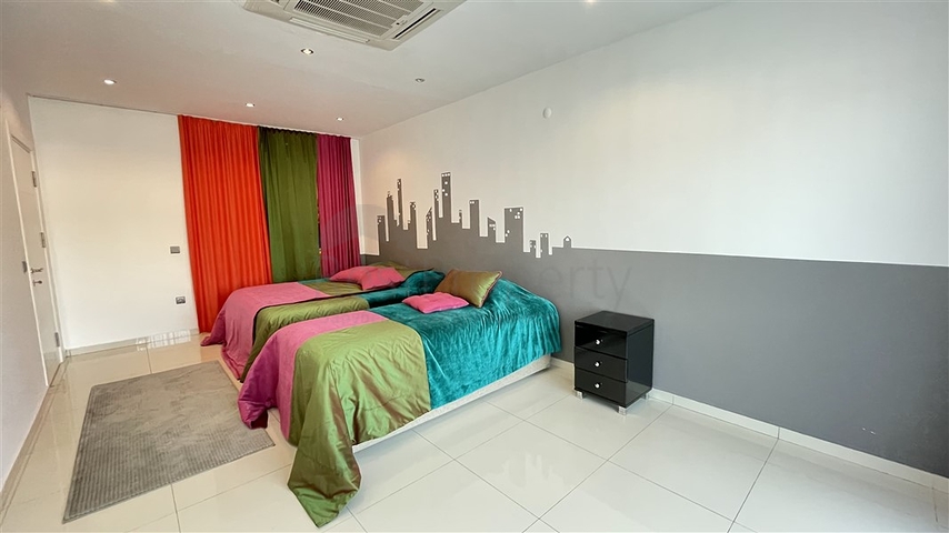 Меблированная квартира 4+1 в Кестеле 