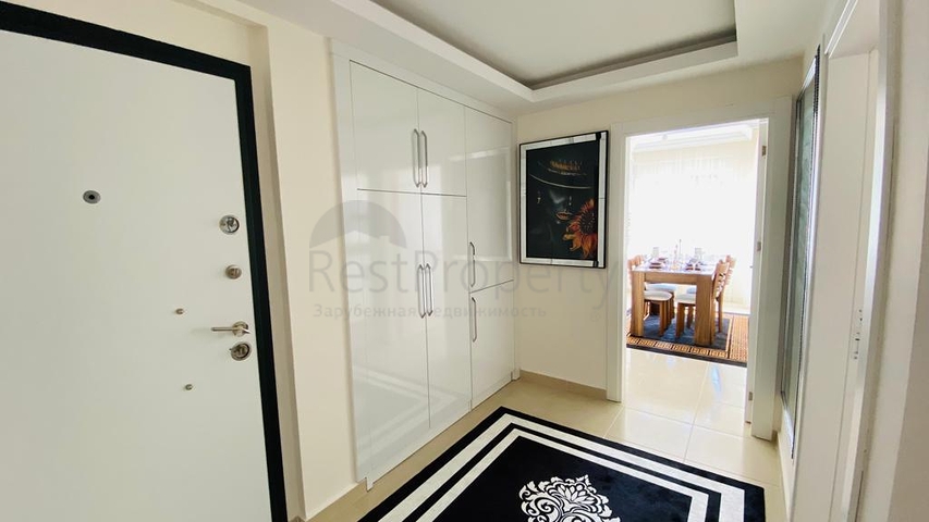 Трехкомнатная меблированная квартира с отдельной кухней в Махмутларе