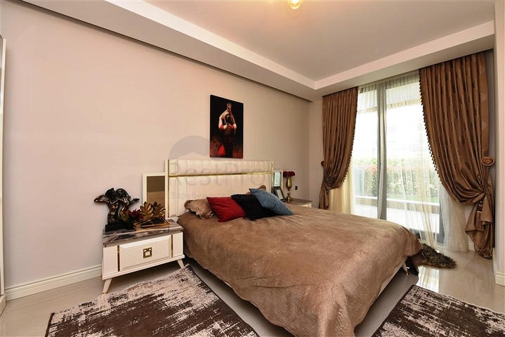 Двухкомнатная квартира в комплексе на первой линии в районе Кестель