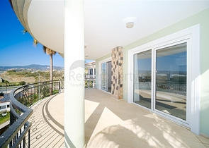 Меблированная вилла в 300 м от моря в районе Конаклы