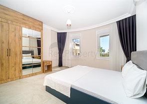 Меблированная вилла в 300 м от моря в районе Конаклы