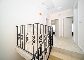 Меблированная вилла в 300 м от моря в районе Конаклы