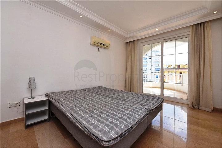 Меблированная трехкомнатная квартира в Тосмуре 