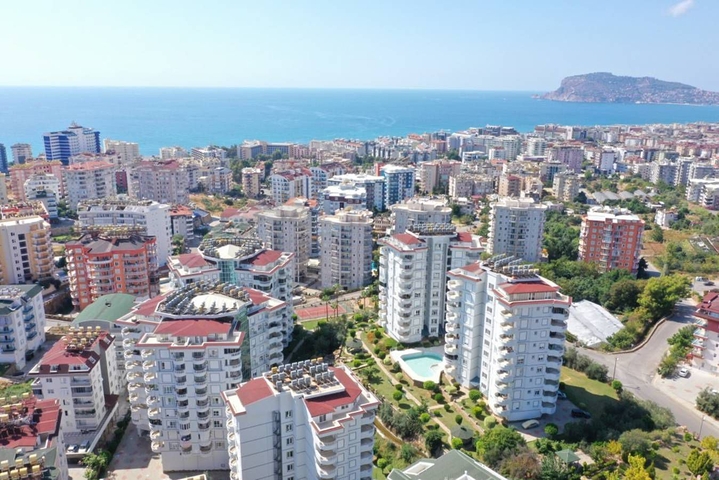 Меблированная трехкомнатная квартира в Тосмуре 