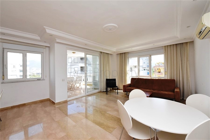 Меблированная трехкомнатная квартира в Тосмуре 