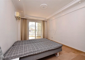 Меблированная трехкомнатная квартира в Тосмуре 