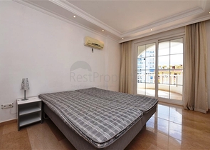 Меблированная трехкомнатная квартира в Тосмуре 