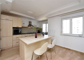 Меблированная трехкомнатная квартира в Тосмуре 