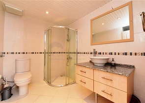 Меблированная трехкомнатная квартира в Тосмуре 