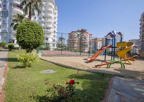 Меблированная трехкомнатная квартира в Тосмуре 