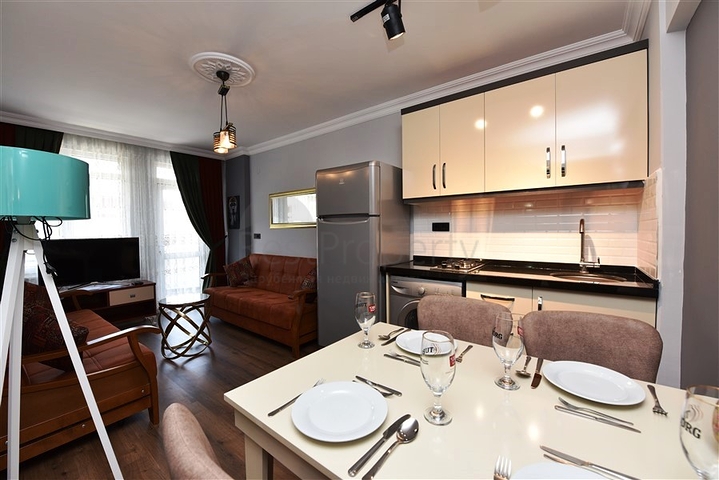 Меблированная квартира 1+1 в районе Оба в шаговой доступности от моря