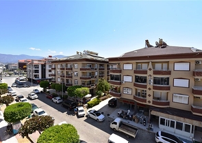 Меблированная квартира 1+1 в районе Оба в шаговой доступности от моря