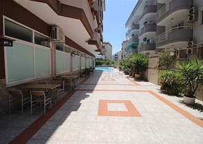 Меблированная квартира 1+1 в районе Оба в шаговой доступности от моря