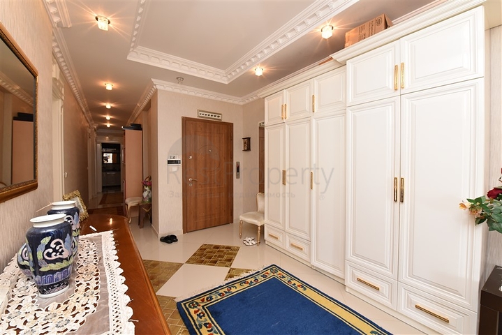 Квартира 3+1 с видом на море