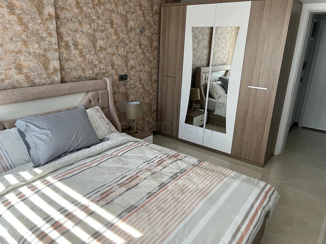 Светлая меблированная квартира 1+1 в центре Алании рядом с морем