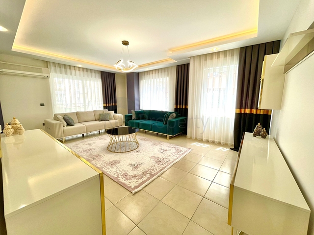 Трёхкомнатная квартира в районе Махмутлар