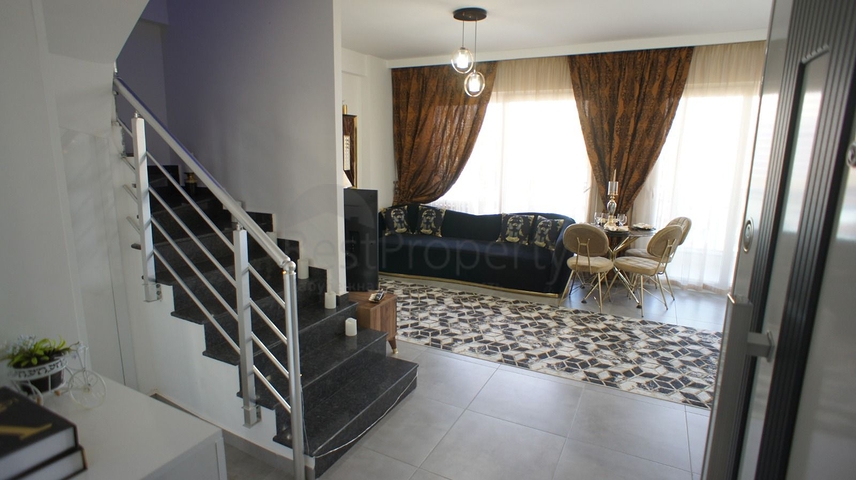 Пентхаус 2+1 в Махмутларе