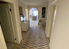 Просторная квартира 3+1 в районе Махмутлар 