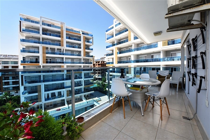 Двухкомнатная квартира с отдельной кухней в комплексе отельной инфраструктуры