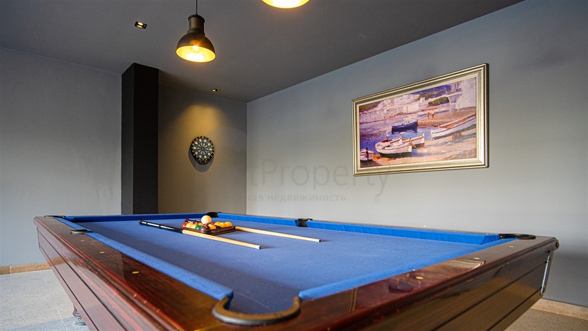 Красивый садовый дуплекс в Кестеле