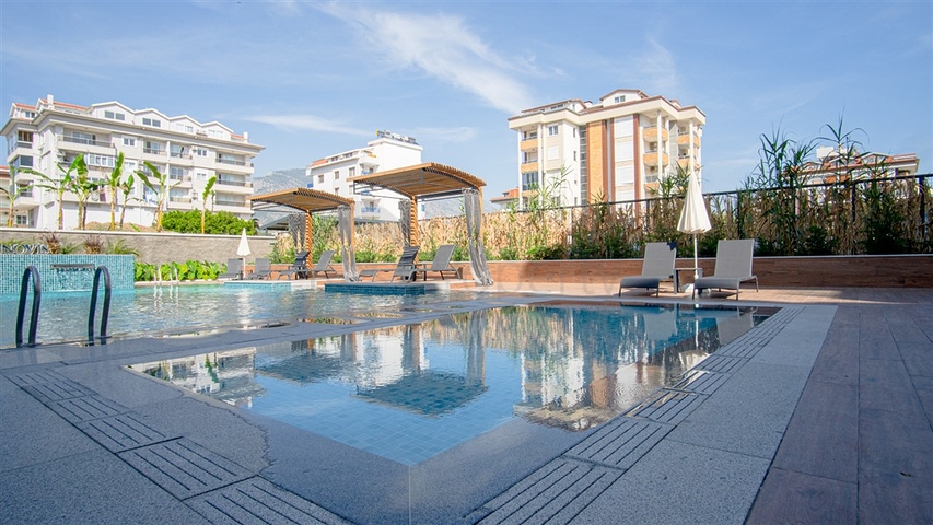 Красивый садовый дуплекс в Кестеле