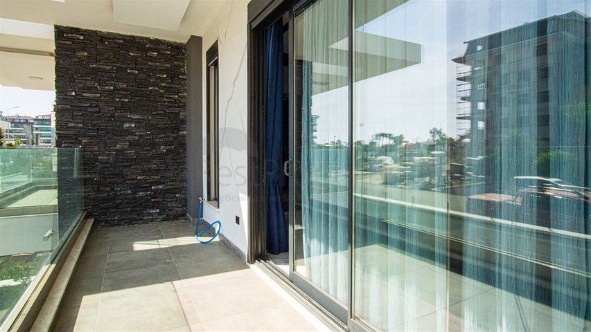 Красивый садовый дуплекс в Кестеле