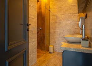 Красивый садовый дуплекс в Кестеле