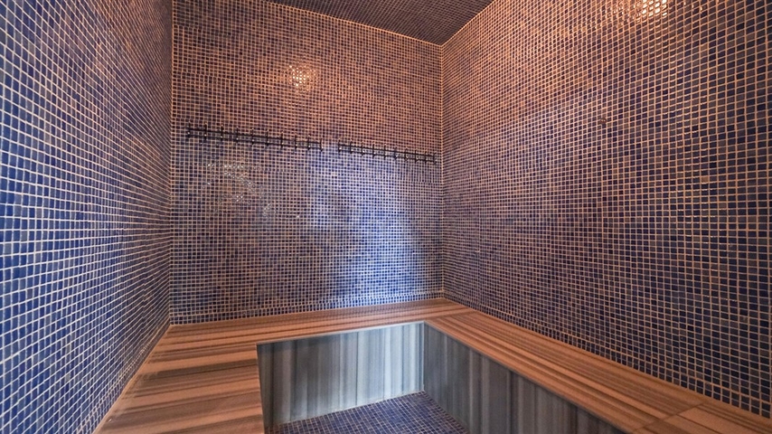 Трехкомнатная квартира в районе Махмутлар