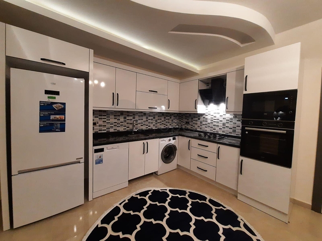 Меблированный пентхаус планировки 2+1 в районе Оба