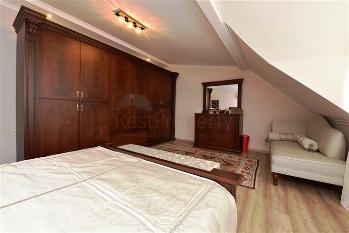 Пентхаус 5+1 в районе Оба в 600 м от моря